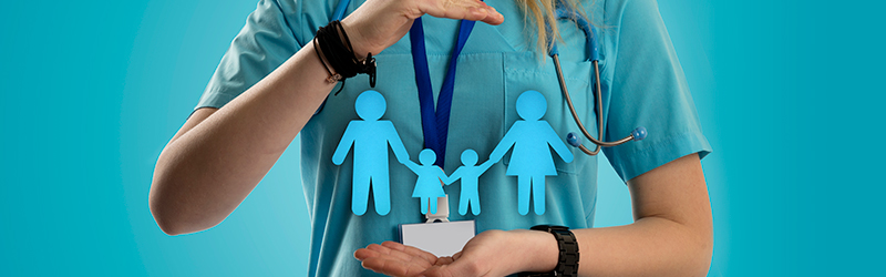 Nurse holding an Icon of a family of four.